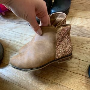 Little girls boots
